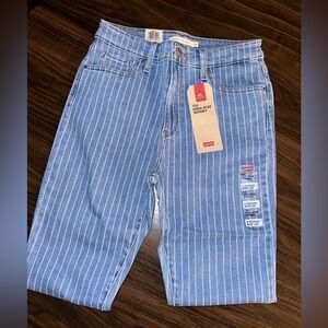 Women’s Levi’s 721 High Rise Skinny - 8 Medium, W29, L30 Brand New!!